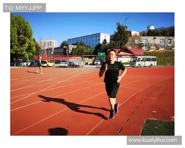 南京篮球队技术揭秘：从基础训练到战术运用的全面分析与探讨